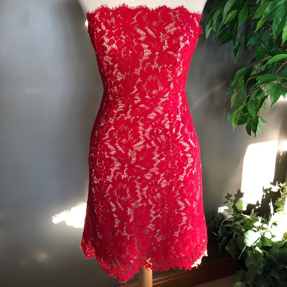 Lulu’s Maci Red Lace Strapless Mini Dress XS - Picture 2 of 16